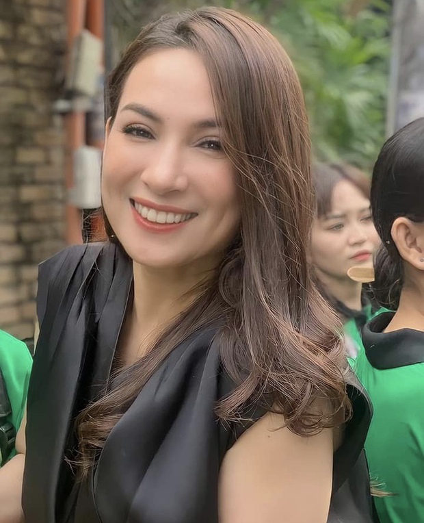 Trang Trần: Trước khi đến nhà livestream, tôi lạy chị Phi Nhung và xin lỗi vì đã không giữ lời hứa, không bảo vệ Hồ Văn Cường nữa - Ảnh 5. Trang Trần: Trước khi đến nhà livestream, tôi lạy chị Phi Nhung và xin lỗi vì đã không giữ lời hứa, không bảo vệ Hồ Văn Cường nữa - Ảnh 5.