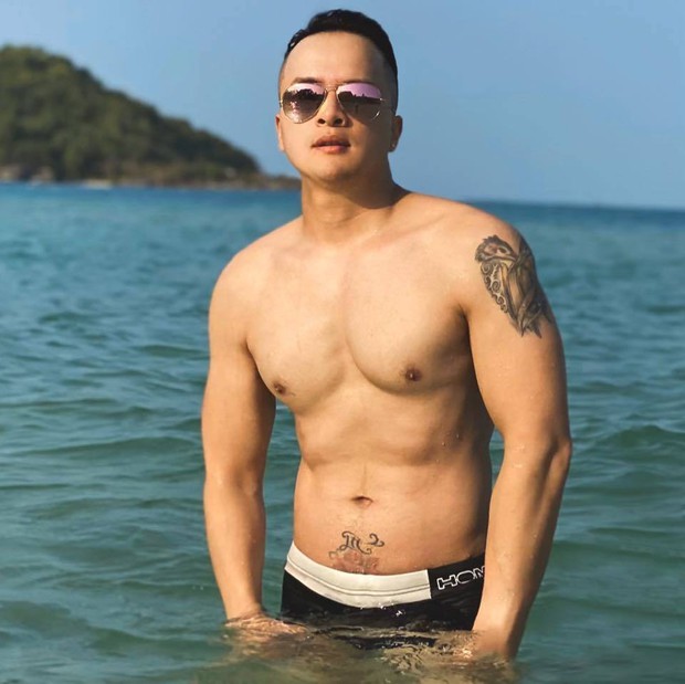 Bị chỉ trích suốt ngày khoe thân, không làm gì có ích cho xã hội, Cao Thái Sơn lập tức đáp trả! - Ảnh 7. Bị chỉ trích suốt ngày khoe thân, không làm gì có ích cho xã hội, Cao Thái Sơn lập tức đáp trả! - Ảnh 7.