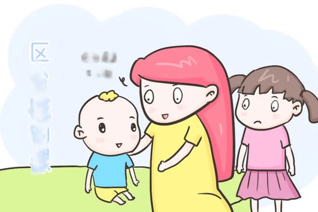 Con gái đi tắm hỏi mẹ: Tại sao cơ thể của con với mẹ khác nhau?, bà mẹ trả lời một câu mà được khen khéo quá - Ảnh 3. Con gái đi tắm hỏi mẹ: Tại sao cơ thể của con với mẹ khác nhau?, bà mẹ trả lời một câu mà được khen khéo quá - Ảnh 3.