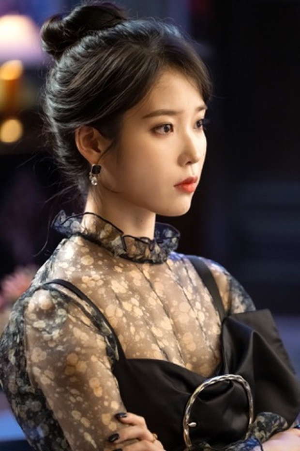 Soi visual của IU qua từng đợt comeback: 13 năm trong nghề mà vẫn trẻ như lão hoá ngược, càng trưởng thành càng đẹp sắc sảo - Ảnh 28.