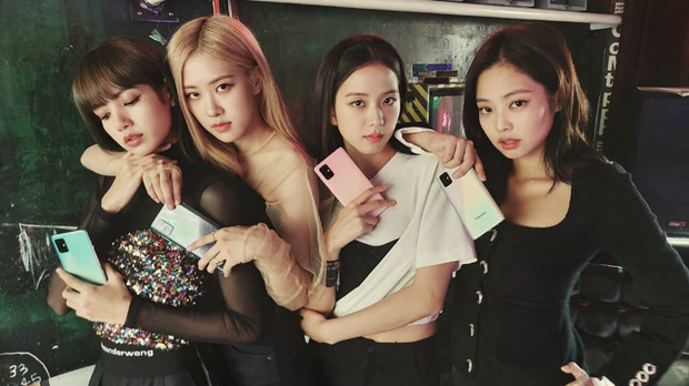 Nhìn lại 1001 tình huống BLACKPINK đắc tội với Samsung, thế này bảo sao netizen không tranh cãi - Ảnh 1.