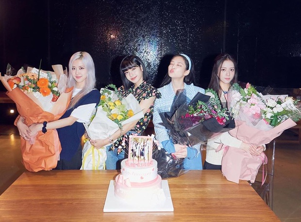 Từ hôm nay, fan đừng gửi quà cho BLACKPINK nữa! - Ảnh 4. Từ hôm nay, fan đừng gửi quà cho BLACKPINK nữa! - Ảnh 4.