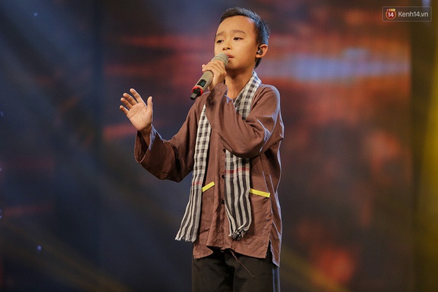 Hồ Văn Cường - hiện tượng Vietnam Idol Kids: Đứng nhất tất cả các tuần, chiến thắng với tỉ lệ áp đảo gần 60%! - Ảnh 5. Hồ Văn Cường - hiện tượng Vietnam Idol Kids: Đứng nhất tất cả các tuần, chiến thắng với tỉ lệ áp đảo gần 60%! - Ảnh 5.