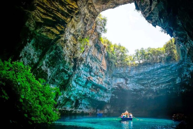 HOT: Khách ngoại tỉnh giờ đã được check-in những địa điểm nổi tiếng này, tuy nhiên phải tuân theo vô số điều kiện khắt khe - Ảnh 4. HOT: Khách ngoại tỉnh giờ đã được check-in những địa điểm nổi tiếng này, tuy nhiên phải tuân theo vô số điều kiện khắt khe - Ảnh 4.