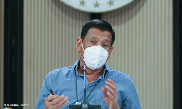 Tổng thống Philippines đề xuất đột nhập vào nhà dân, tiêm lén vaccine COVID-19 khi đang ngủ - Ảnh 2. Tổng thống Philippines đề xuất đột nhập vào nhà dân, tiêm lén vaccine COVID-19 khi đang ngủ - Ảnh 2.