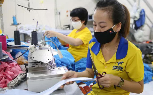 Bộ Lao động giải thích rõ đối tượng được hỗ trợ gói 30.000 tỉ đồng từ Quỹ bảo hiểm thất nghiệp - Ảnh 1. Bộ Lao động giải thích rõ đối tượng được hỗ trợ gói 30.000 tỉ đồng từ Quỹ bảo hiểm thất nghiệp - Ảnh 1.