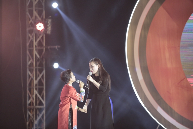 Netizen soi điểm bất hợp lí trong bản danh sách 310 buổi diễn của Hồ Văn Cường, sự kiện diễn ra rồi mà cũng sai? - Ảnh 4. Netizen soi điểm bất hợp lí trong bản danh sách 310 buổi diễn của Hồ Văn Cường, sự kiện diễn ra rồi mà cũng sai? - Ảnh 4.