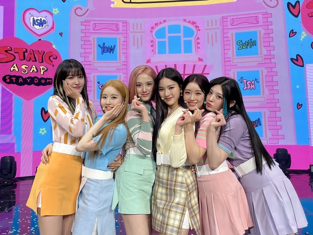 Knet chọn hit đỉnh nhất 2021: aespa được công nhận, Red Velvet - BLACKPINK lặn mất tăm còn TWICE gây tranh cãi - Ảnh 4. Knet chọn hit đỉnh nhất 2021: aespa được công nhận, Red Velvet - BLACKPINK lặn mất tăm còn TWICE gây tranh cãi - Ảnh 4.
