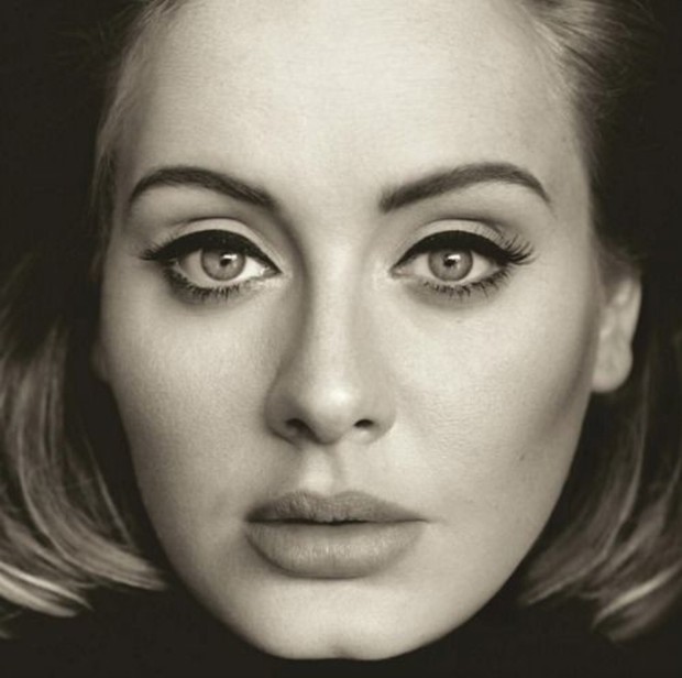 Adele tung bìa album đơn giản quá khiến fan than trời: Chị có thể make it complicated hơn được khum? - Ảnh 4. Adele tung bìa album đơn giản quá khiến fan than trời: Chị có thể make it complicated hơn được khum? - Ảnh 4.