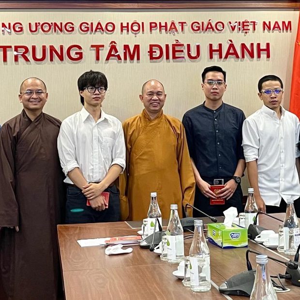 Nhóm Rap Nhà Làm bị xử phạt 45 triệu đồng vì hành vi xúc phạm tín ngưỡng, tôn giáo và buộc phải tiêu hủy bản ghi âm! - Ảnh 5. Nhóm Rap Nhà Làm bị xử phạt 45 triệu đồng vì hành vi xúc phạm tín ngưỡng, tôn giáo và buộc phải tiêu hủy bản ghi âm! - Ảnh 5.