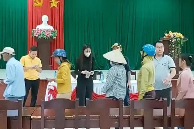 Thêm 4 địa phương xác nhận số tiền từ thiện của ca sĩ Thủy Tiên - Ảnh 1. Thêm 4 địa phương xác nhận số tiền từ thiện của ca sĩ Thủy Tiên - Ảnh 1.
