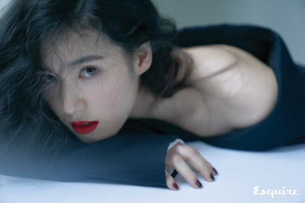 Người vô tình làm LiA (ITZY) té đau điếng năm nào hóa ra là mỹ nhân sắc nước hương trời, cân đẹp tất thảy các kiểu makeup - Ảnh 9. Người vô tình làm LiA (ITZY) té đau điếng năm nào hóa ra là mỹ nhân sắc nước hương trời, cân đẹp tất thảy các kiểu makeup - Ảnh 9.