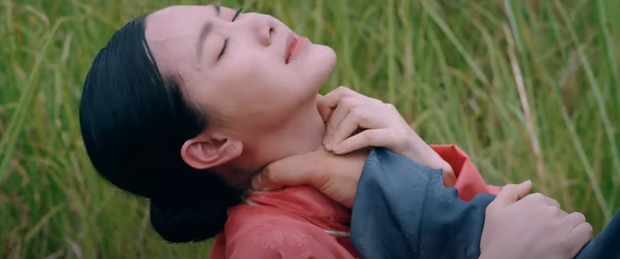 Xuất hiện thánh nữ xuyên không Việt Nam lăm le soán ngôi Triệu Lộ Tư, chơi lớn với dàn cổ phục sát sử ăn đứt màn ảnh Hoa ngữ - Ảnh 7. Xuất hiện thánh nữ xuyên không Việt Nam lăm le soán ngôi Triệu Lộ Tư, chơi lớn với dàn cổ phục sát sử ăn đứt màn ảnh Hoa ngữ - Ảnh 7.
