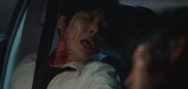 Kim Seon Ho từng suýt tự tử vì ám ảnh giết người, quá khứ bi thương lộ rõ ở Hometown Cha-Cha-Cha tập 15 - Ảnh 4.