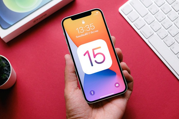 iPhone chạy iOS 15 sở hữu tính năng ẩn cực thú vị ngay trên Safari, nhưng rất ít người biết tới? - Ảnh 1.