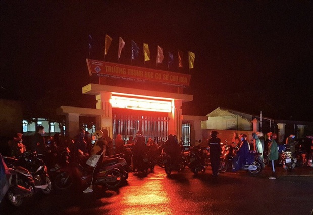 Phát hiện 45 học sinh trong một trường ở Phú Thọ mắc Covid-19  - Ảnh 1.
