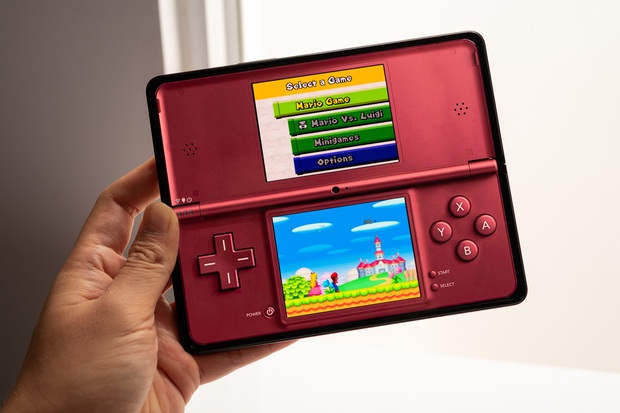 Người dùng Galaxy Z Fold3 quay về tuổi thơ với hàng loạt tựa game retro - Ảnh 2.