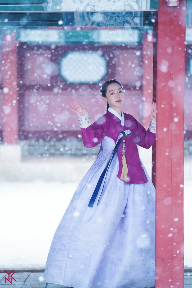 4 phim cổ trang Hàn có trang phục đẹp điên đảo: Chết mê tiên tử Kim Yoo Jung, anh hậu Shin Hye Sun cũng chẳng vừa - Ảnh 12.