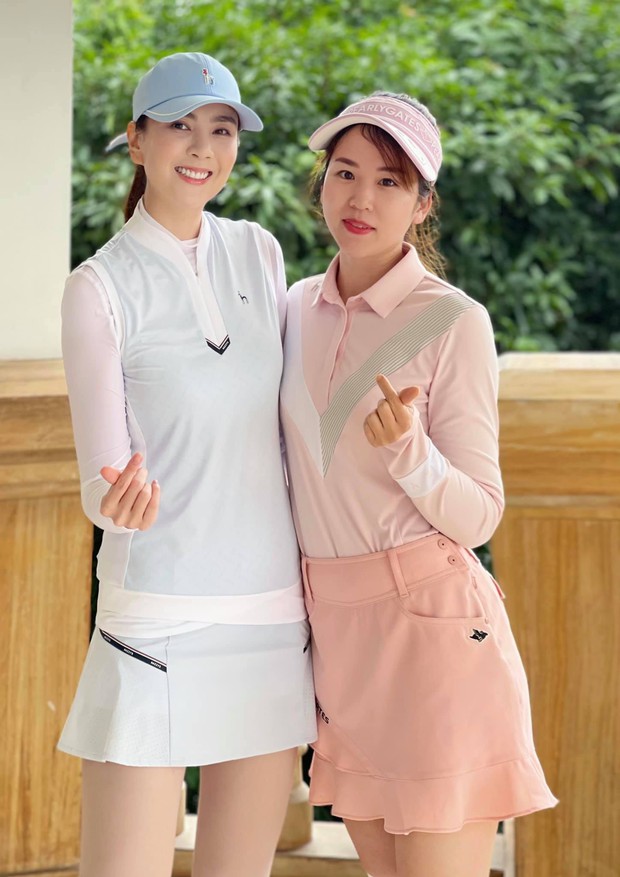 Chỉ đợi Hương Giang ”comeback”, quân đoàn Hoa hậu tung ngay loạt ảnh trên sân golf, tổ hợp visual choáng ngợp nức lòng người - Ảnh 5.