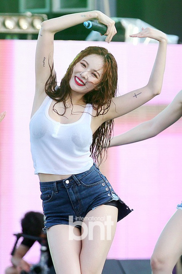 Từng bị body shaming, CL - Jeongyeon (TWICE) đáp trả bằng màn giảm cân thần tốc, 1 nữ hoàng sexy Kpop cũng lột xác ấn tượng - Ảnh 17. Từng bị body shaming, CL - Jeongyeon (TWICE) đáp trả bằng màn giảm cân thần tốc, 1 nữ hoàng sexy Kpop cũng lột xác ấn tượng - Ảnh 17.