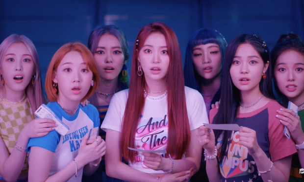 Phong cách “Y2K” thật sự bùng nổ trong những MV Kpop, gần đây nhất là TWICE - Ảnh 7.