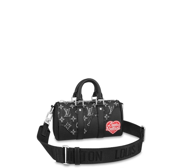 BST Tiền Xuân 2022 của Louis Vuitton: Không thể rời mắt khòi loạt must-have item này! - Ảnh 14. BST Tiền Xuân 2022 của Louis Vuitton: Không thể rời mắt khòi loạt must-have item này! - Ảnh 14.