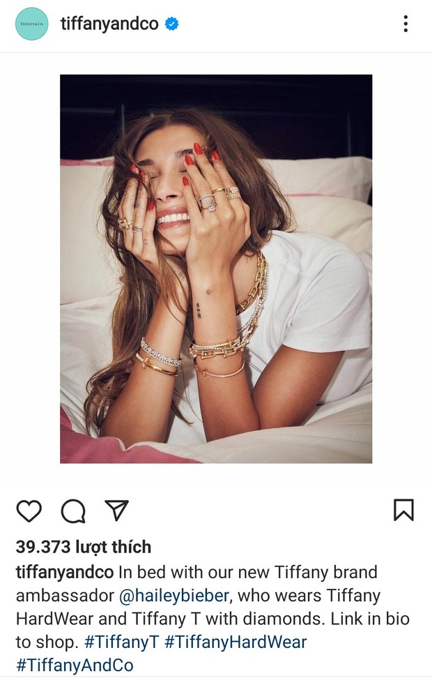 Hailey Baldwin chính thức trở thành đại sứ Tiffany & Co, chung mâm với Rosé giữa lùm xùm phim trường của chú - Ảnh 1. Hailey Baldwin chính thức trở thành đại sứ Tiffany & Co, chung mâm với Rosé giữa lùm xùm phim trường của chú - Ảnh 1.