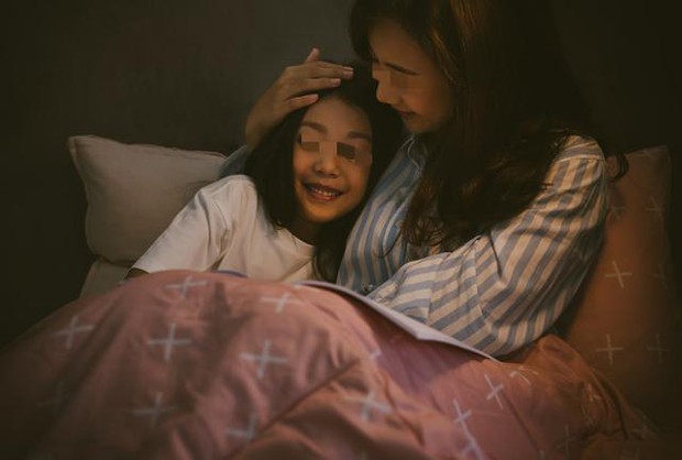 Bố dượng nói với con gái: Bí mật của hai ta, đừng để ai biết! - mãi 11 năm sau người mẹ mới phát hiện hành vi ác độc trên giường ngủ - Ảnh 2. Bố dượng nói với con gái: Bí mật của hai ta, đừng để ai biết! - mãi 11 năm sau người mẹ mới phát hiện hành vi ác độc trên giường ngủ - Ảnh 2.