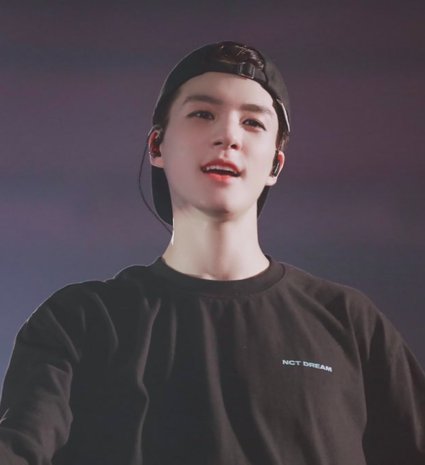 Em bé nổi tiếng trên sóng truyền hình năm xưa giờ đã 41 tuổi nhưng vẫn làm idol trong nhóm SM, body mlem phát mê! - Ảnh 6. Em bé nổi tiếng trên sóng truyền hình năm xưa giờ đã 41 tuổi nhưng vẫn làm idol trong nhóm SM, body mlem phát mê! - Ảnh 6.