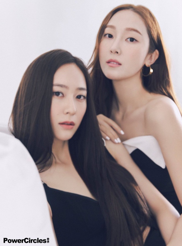 Jessica - Krystal mừng sinh nhật sang chảnh, netizen bỗng nổ ra tranh cãi vì 1 ý kiến: Gigi - Bella Hadid của Hàn Quốc là đây? - Ảnh 8. Jessica - Krystal mừng sinh nhật sang chảnh, netizen bỗng nổ ra tranh cãi vì 1 ý kiến: Gigi - Bella Hadid của Hàn Quốc là đây? - Ảnh 8.