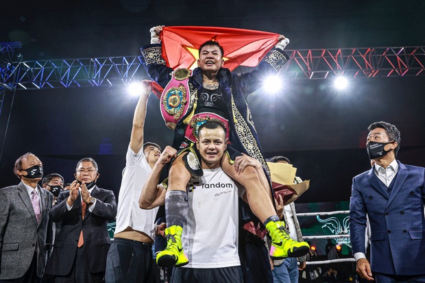 Nữ võ sĩ Việt đầu tiên vô địch boxing thế giới: Nhiều người hỏi tôi Việt Nam ở đâu? - Ảnh 4.