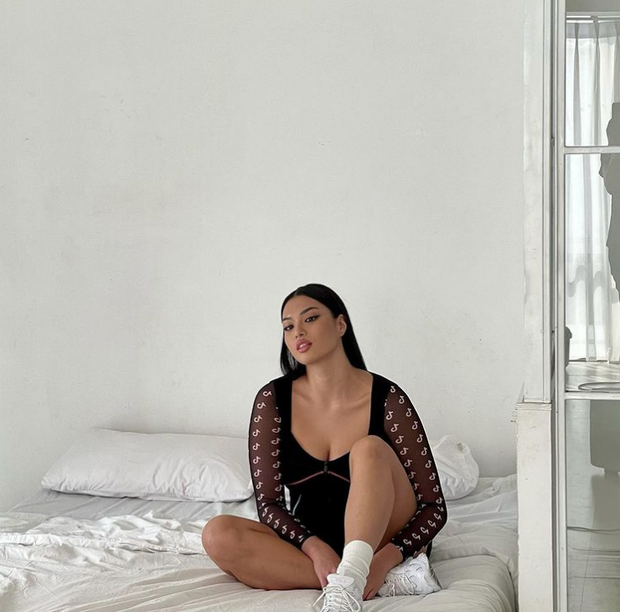 Đối thủ 5000 máu người Thái Lan của Á hậu Kim Duyên: Bị body shaming, quyết không giảm cân vì một điều! - Ảnh 3. Đối thủ 5000 máu người Thái Lan của Á hậu Kim Duyên: Bị body shaming, quyết không giảm cân vì một điều! - Ảnh 3.