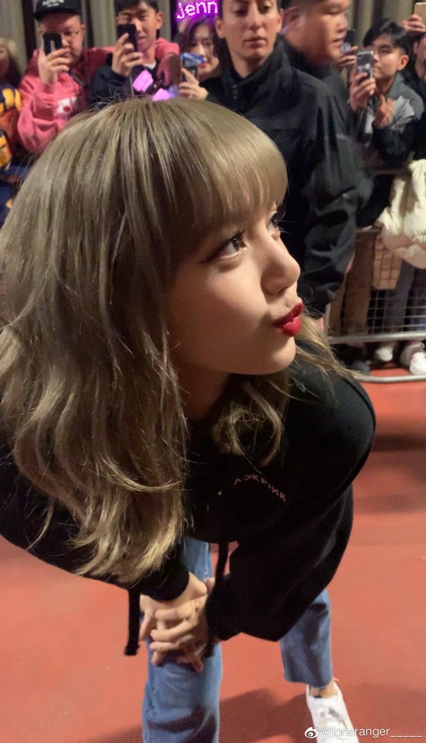 Check nhanh visual của idol qua cam thường: BLACKPINK thần thái vẫn đỉnh, nhưng huyền thoại nhất lại là 1 mỹ nhân quá cố - Ảnh 9. Check nhanh visual của idol qua cam thường: BLACKPINK thần thái vẫn đỉnh, nhưng huyền thoại nhất lại là 1 mỹ nhân quá cố - Ảnh 9.