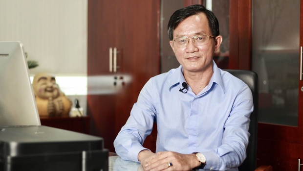 Nhà báo Nguyễn Đức Hiển gửi đơn tố giác bà Nguyễn Phương Hằng - Ảnh 1. Nhà báo Nguyễn Đức Hiển gửi đơn tố giác bà Nguyễn Phương Hằng - Ảnh 1.