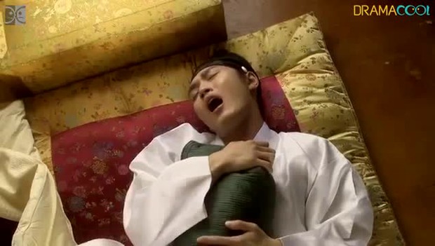 3 phim 19+ thất bại thảm hại ở phòng vé xứ Hàn: Số 2 y hệt phim khiêu dâm, bảo sao chỉ bán được hơn 300 vé - Ảnh 2. 3 phim 19+ thất bại thảm hại ở phòng vé xứ Hàn: Số 2 y hệt phim khiêu dâm, bảo sao chỉ bán được hơn 300 vé - Ảnh 2.