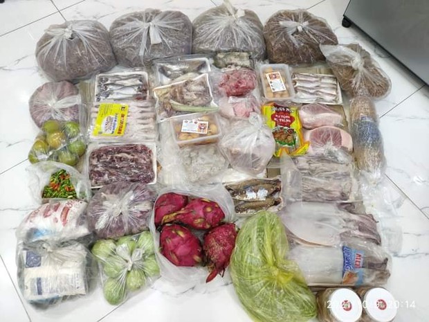 Những đứa con xa nhà khoe gia tài đồ tiếp tế và bài học rút ra: Đừng bao giờ tin câu Mẹ chỉ gửi một ít thôi! - Ảnh 9.