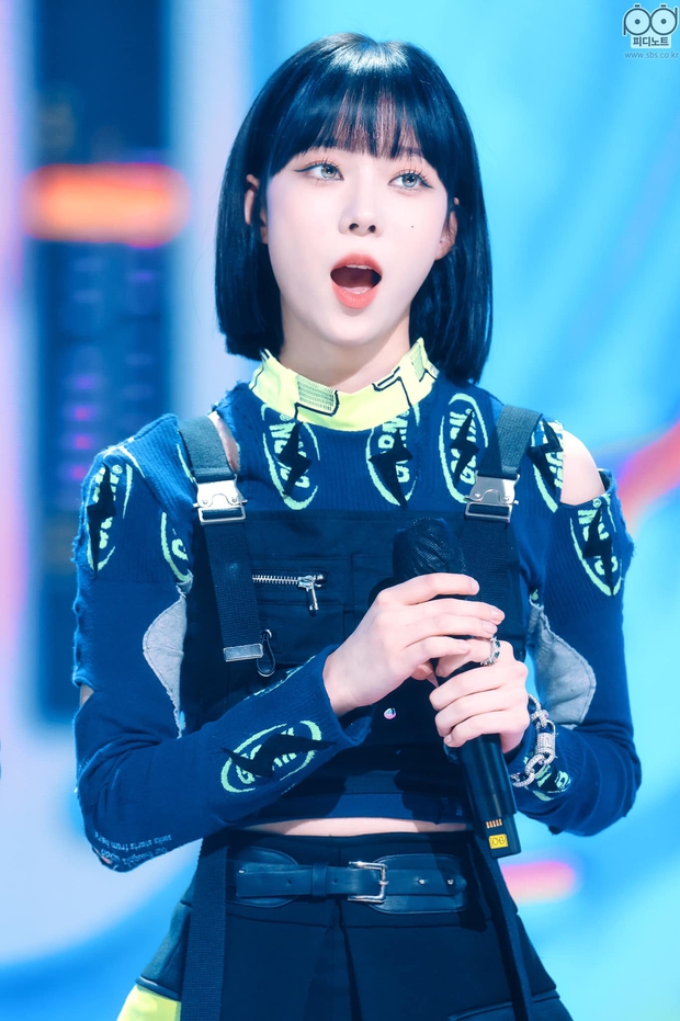 Nhìn Winter (aespa) là biết ngay âm mưu của SM: Debut bị chê mặt dừ, sau 1 năm dân tình tự vả vì quá hồ đồ - Ảnh 11. Nhìn Winter (aespa) là biết ngay âm mưu của SM: Debut bị chê mặt dừ, sau 1 năm dân tình tự vả vì quá hồ đồ - Ảnh 11.