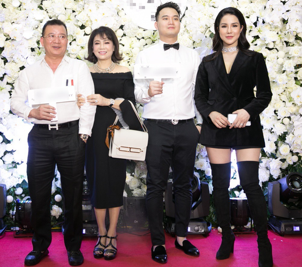 Chồng Diệp Lâm Anh giàu có, gia thế khủng cỡ nào? - Ảnh 5. Chồng Diệp Lâm Anh giàu có, gia thế khủng cỡ nào? - Ảnh 5.