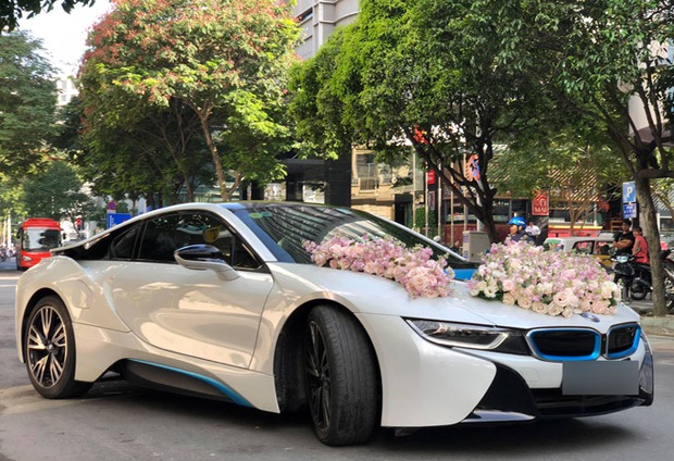 Chồng Diệp Lâm Anh giàu có, gia thế khủng cỡ nào? - Ảnh 12. Chồng Diệp Lâm Anh giàu có, gia thế khủng cỡ nào? - Ảnh 12.