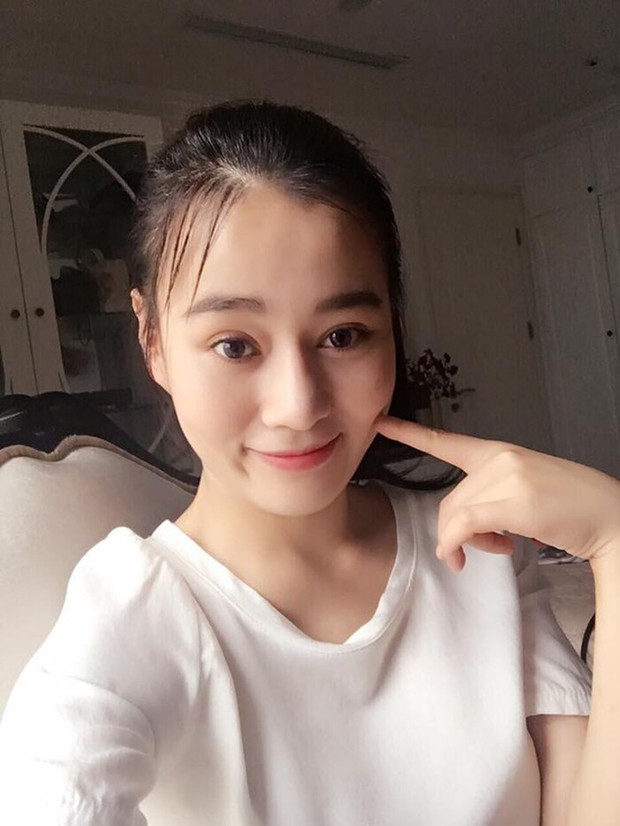 Phương Oanh chăm da thế nào mà ngoài đời U40 vẫn có thể vào vai gái 18 ngon ơ, vẻ ngoài trẻ trung, tự nhiên đến vậy? - Ảnh 2. Phương Oanh chăm da thế nào mà ngoài đời U40 vẫn có thể vào vai gái 18 ngon ơ, vẻ ngoài trẻ trung, tự nhiên đến vậy? - Ảnh 2.