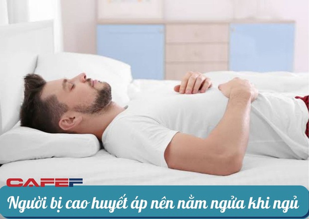 Khi ngủ có một điều vô cùng quan trọng mà hầu hết mọi người đều ngó lơ: Tư thế nằm không thể chọn bừa, ai có vấn đề về sức khỏe lại càng phải đặc biệt lưu tâm - Ảnh 2.