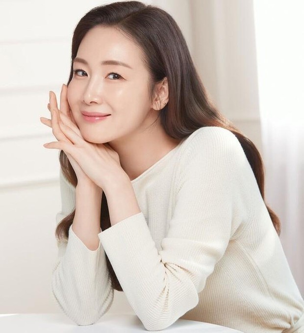 Bức ảnh hội tụ dàn sao khủng nhất Kbiz: Choi Ji Woo lộ diện sau tin bị cắm sừng, ma cà rồng nhà YG át cả Cha In Pyo - Changmin - Ảnh 3. Bức ảnh hội tụ dàn sao khủng nhất Kbiz: Choi Ji Woo lộ diện sau tin bị cắm sừng, ma cà rồng nhà YG át cả Cha In Pyo - Changmin - Ảnh 3.