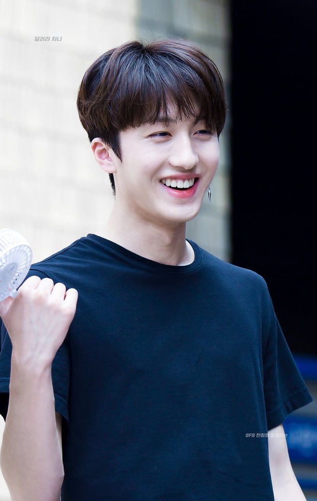 Tiểu Song Joong Ki màn ảnh Hàn giờ thành idol “mlem mlem” nhưng hoạt động mãi không thoát nổi kiếp flop? - Ảnh 6. Tiểu Song Joong Ki màn ảnh Hàn giờ thành idol “mlem mlem” nhưng hoạt động mãi không thoát nổi kiếp flop? - Ảnh 6.