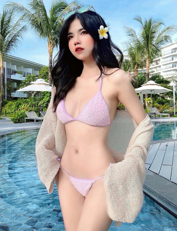 Học theo Jennie, nữ streamer sexy nhất Việt Nam - Mai Dora kéo quần khoe nội y lẫn body cực nóng bỏng! - Ảnh 4.
