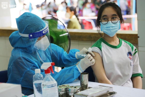 Bộ Y tế: Hai loại vaccine Covid-19 nào được tiêm cho trẻ em, những lưu ý quan trọng cần biết? - Ảnh 1. Bộ Y tế: Hai loại vaccine Covid-19 nào được tiêm cho trẻ em, những lưu ý quan trọng cần biết? - Ảnh 1.