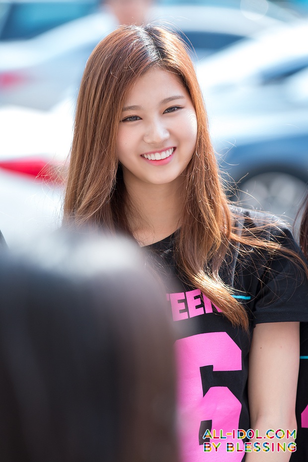 Sana (TWICE): Hành trình giảm cân đáng kinh ngạc từ idol có thân hình mũm mĩm đến mỹ nhân hàng đầu Kpop - Ảnh 5.