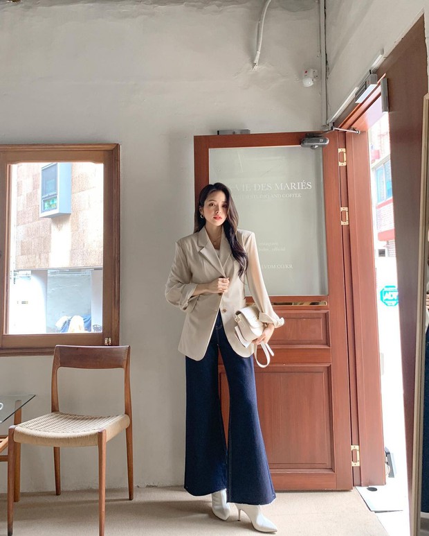 Gái Hàn tuần qua nghiện nặng blazer trong khi gái Thái quay xe chất chơi, cá tính đầy thời thượng - Ảnh 3. Gái Hàn tuần qua nghiện nặng blazer trong khi gái Thái quay xe chất chơi, cá tính đầy thời thượng - Ảnh 3.