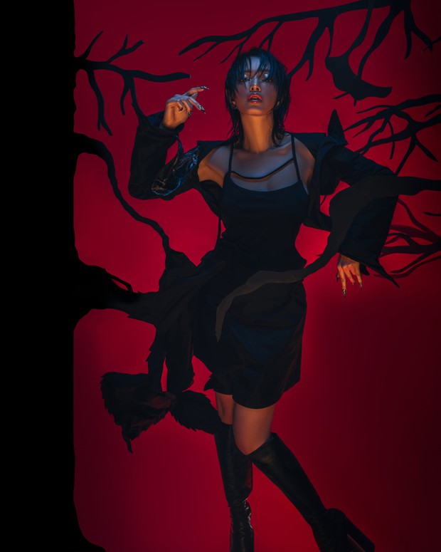 Từ hôm nay hãy gọi Châu Bùi là Nữ hoàng Halloween Việt Nam đi! - Ảnh 6. Từ hôm nay hãy gọi Châu Bùi là Nữ hoàng Halloween Việt Nam đi! - Ảnh 6.