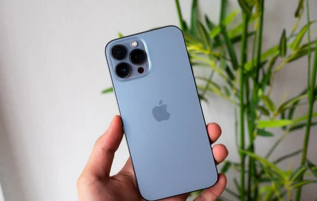 Mặc cho netizen chê bai thái độ vì quay lưng với Samsung, Jennie vẫn là thành viên tiếp theo công khai cúng tiền cho Apple để mua iPhone 13 mới cóng - Ảnh 3.