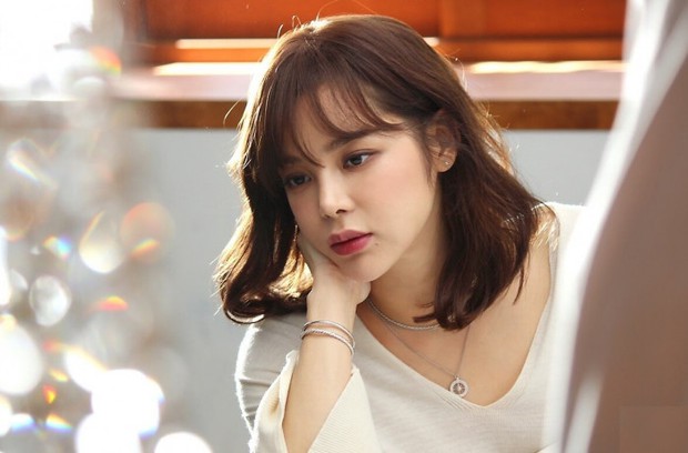 Muôn kiểu lấn sân phim ảnh của Hoa hậu Hàn: Số 3 khổ sở vì quyết định sai lầm, xịn nhất là chị đại Lee Bo Young - Ảnh 6. Muôn kiểu lấn sân phim ảnh của Hoa hậu Hàn: Số 3 khổ sở vì quyết định sai lầm, xịn nhất là chị đại Lee Bo Young - Ảnh 6.